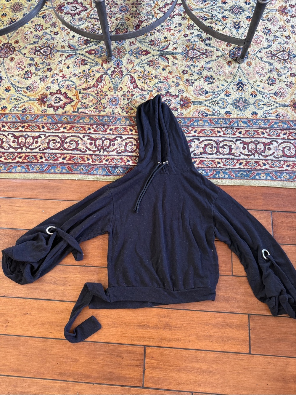 Essue Black Cropped Hoodie S Grommet Lace Up Sleeve Wrap Tie Y2K